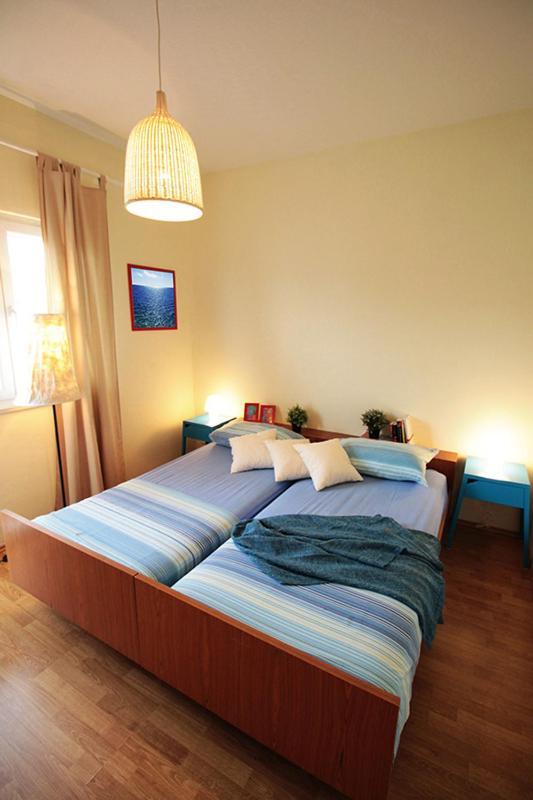 Apartments Stina Seget Vranjica Exterior foto